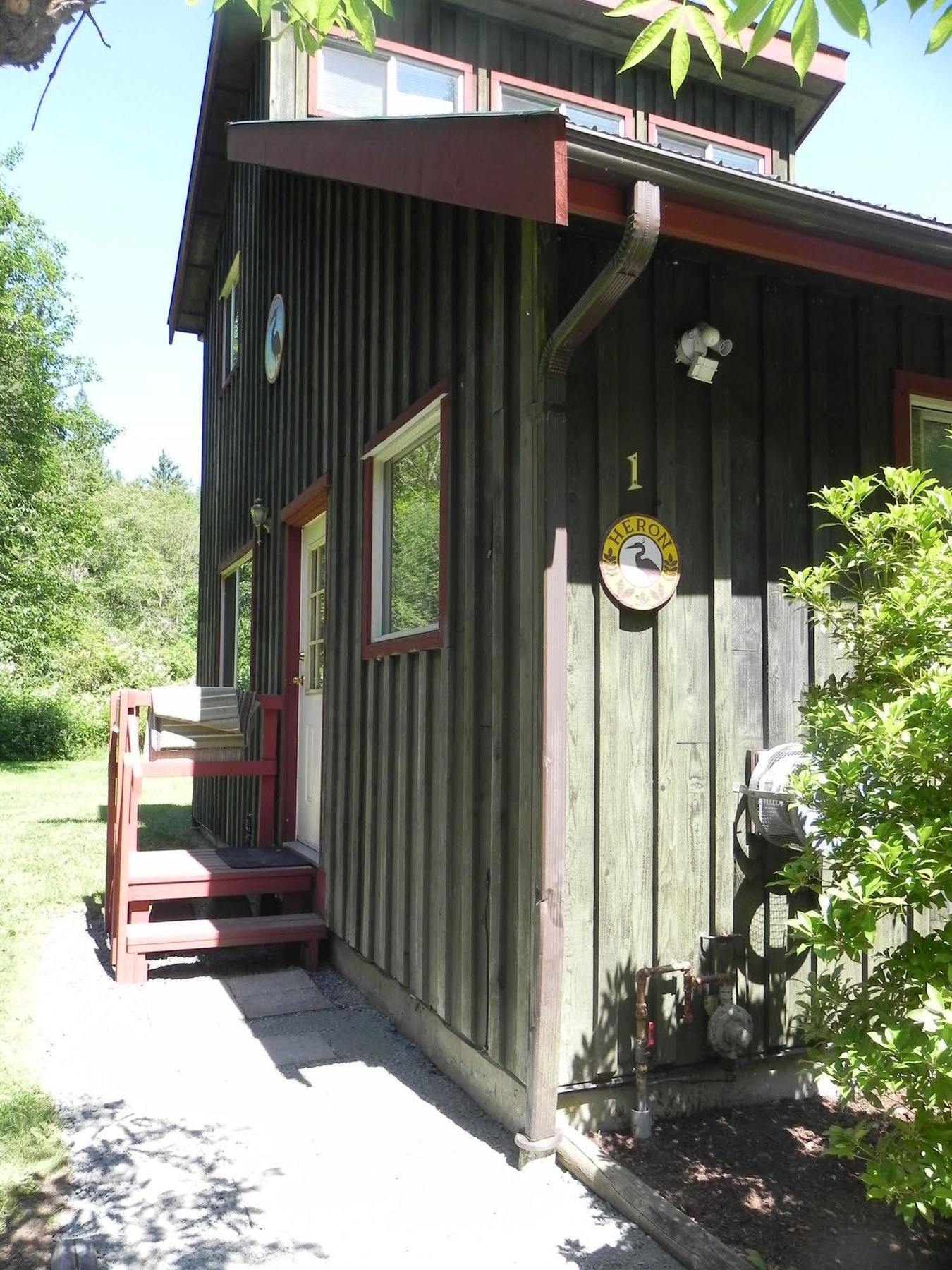 Forest Echoes Cabins Cultus Lake ภายนอก รูปภาพ